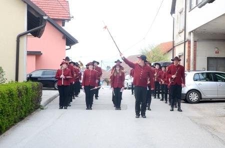 BUDNICA GODBA CERKNICA 03 FOTO LJUBO VUKELIČ